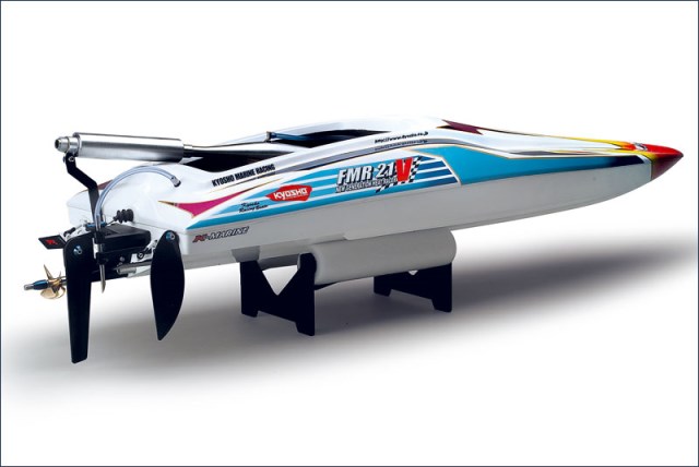 FMR 21 V RACING BOAT 41471 - Image 3